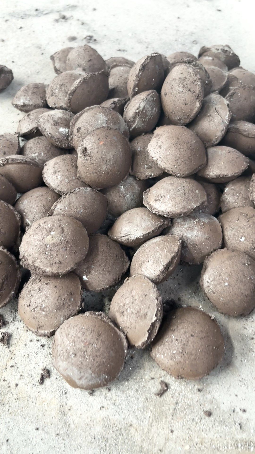 常規(guī)固廢冷壓與礦粉區(qū)別