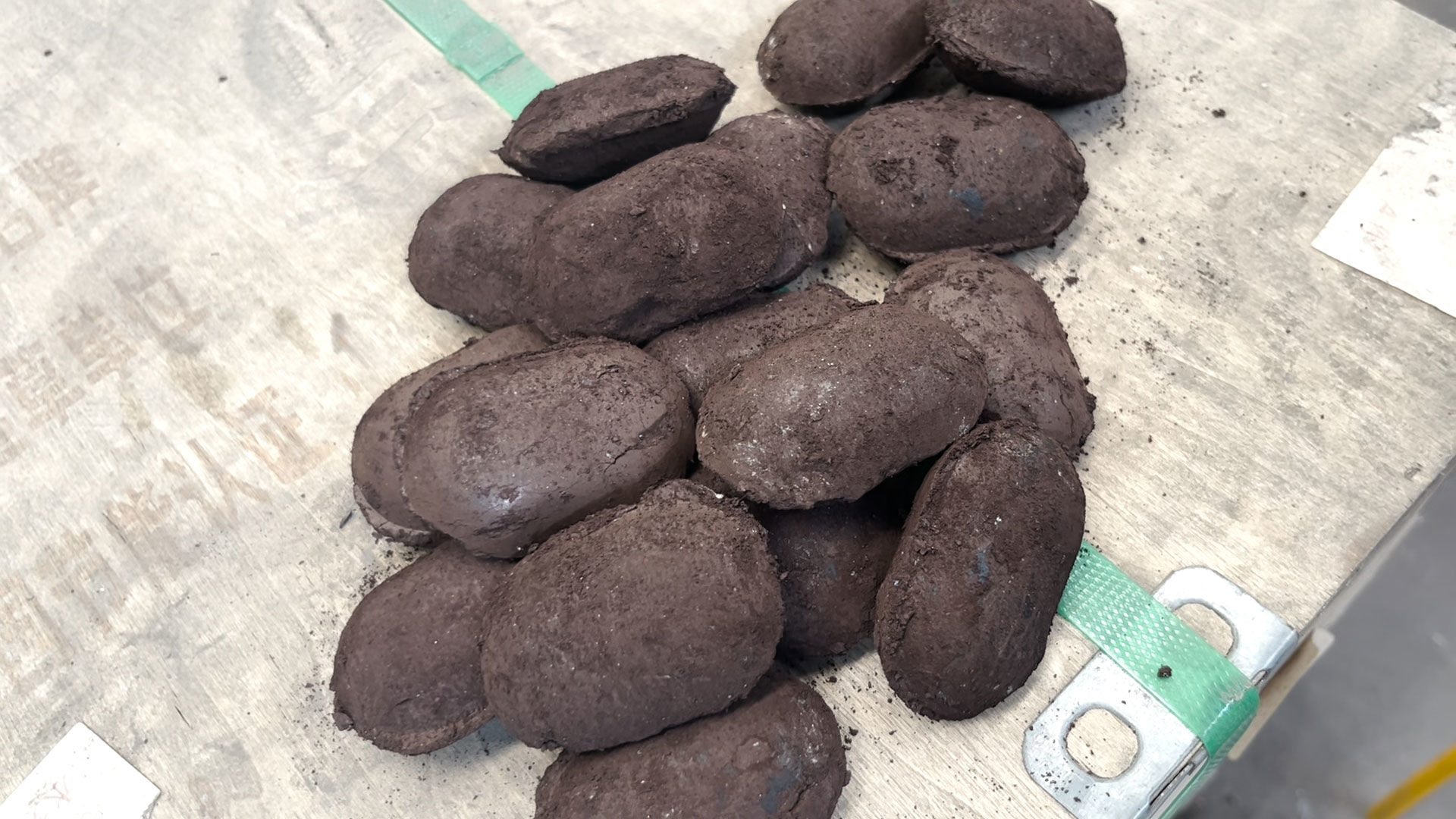 普通粘合劑和建杰粘合劑的區(qū)別